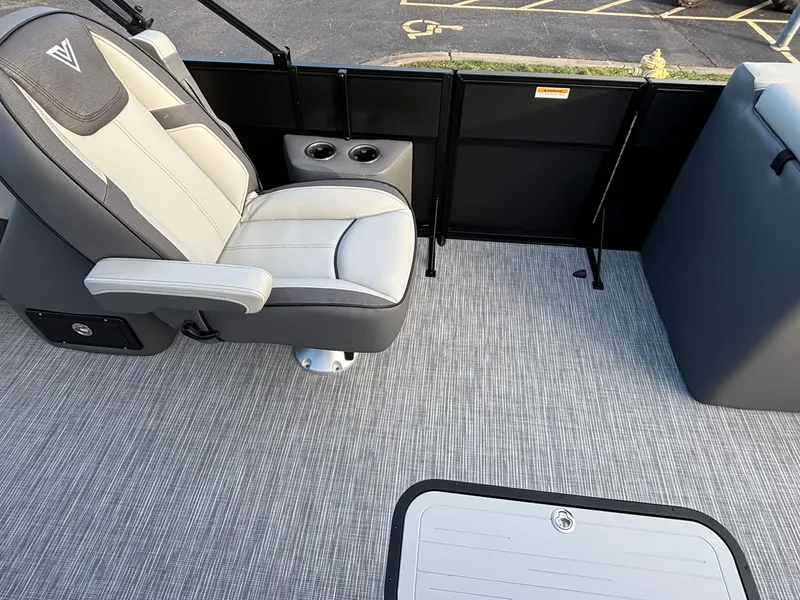 Slide: The Image of Viaggio V22U 2026 - 7