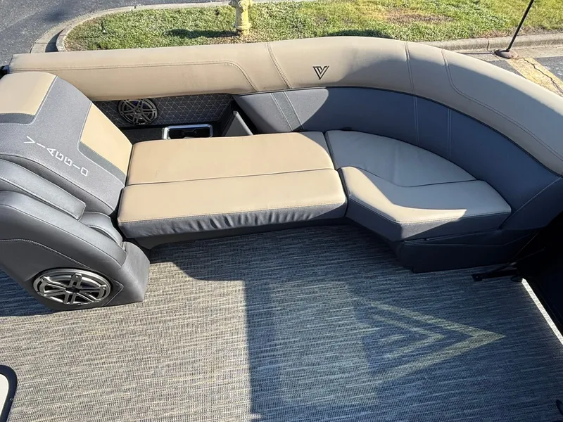 Slide: The Image of Viaggio Z22U 2026 - 13