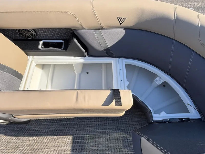 Slide: The Image of Viaggio Z22U 2026 - 14