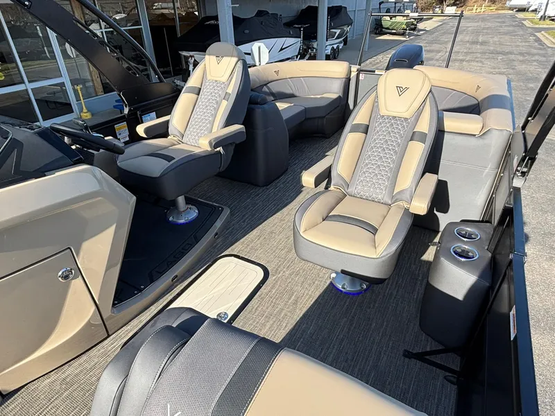 Slide: The Image of Viaggio Z22U 2026 - 22