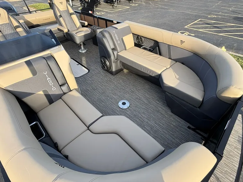 Slide: The Image of Viaggio Z22S 2026 - 24