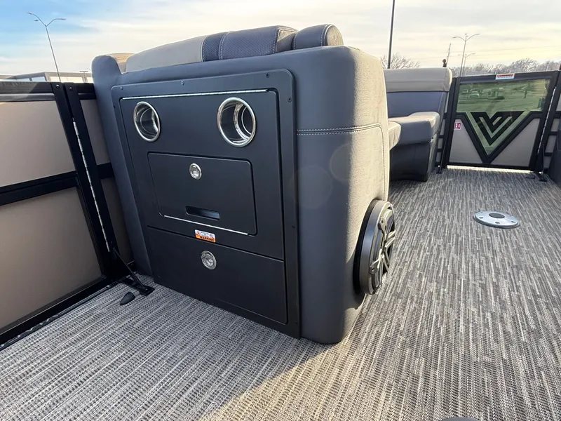 Slide: The Image of Viaggio Z22S 2026 - 28