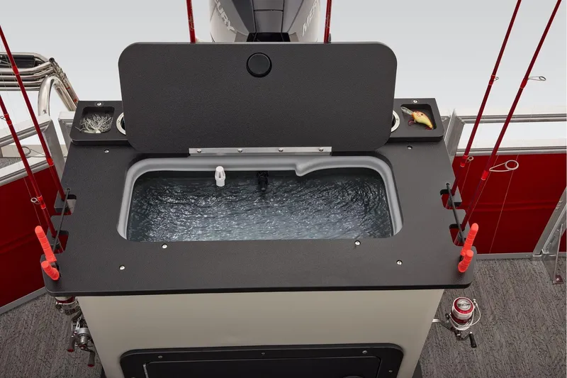 Slide: The Image of Sun Tracker Fishin' Barge 22 XP3 2026 - 66