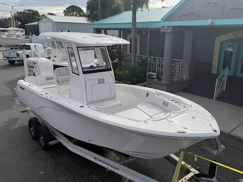 Slide: The Image of Sea Fox 248 Commander 2025 - 7