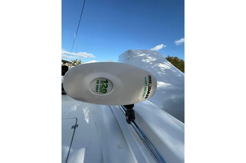 Slide: The Image of Tidewater 250 CC Adventure 2012 boat with Rhodan GPS anchor, clear sky background. - 18