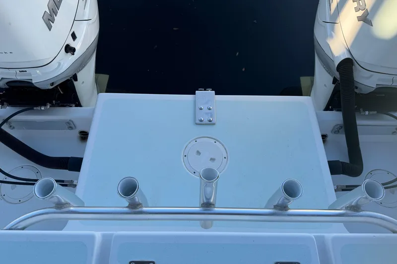 Slide: The Image of White interior of a Freeman 33 (2013) with a mounted square device. - 68