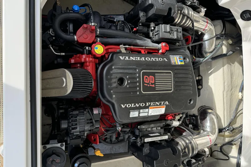 Slide: The Image of Volvo Penta 8.1 Gi engine in 2010 Cobalt 276 boat, detailed view. - 28