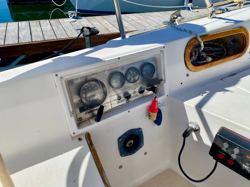 Slide: The Image of Dashboard of a 1989 Catalina 36 sailboat at the dock. - 29