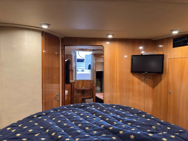 Slide: The Image of Regal Commodore 4260 2004 - 23