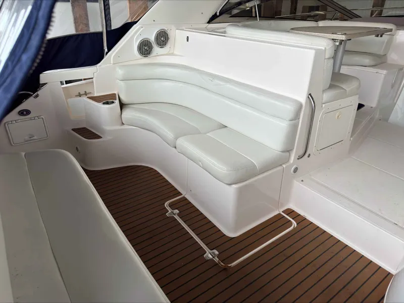 Slide: The Image of Regal Commodore 4260 2004 - 6