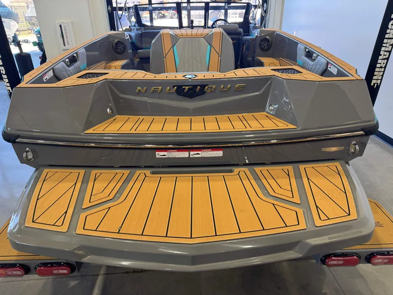 Slide: The Image of Nautique Ski Nautique 2026 - 8