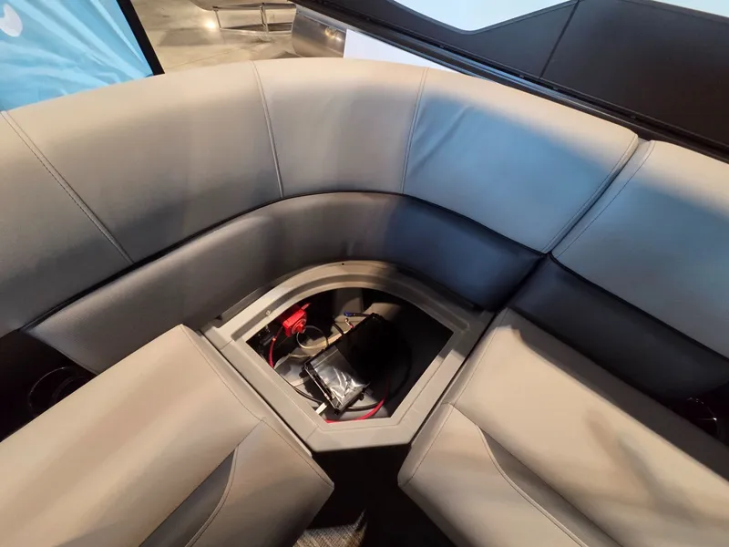 Slide: The Image of Interior of Bentley Pontoons Legacy 200 Cruise XL 2026. - 19