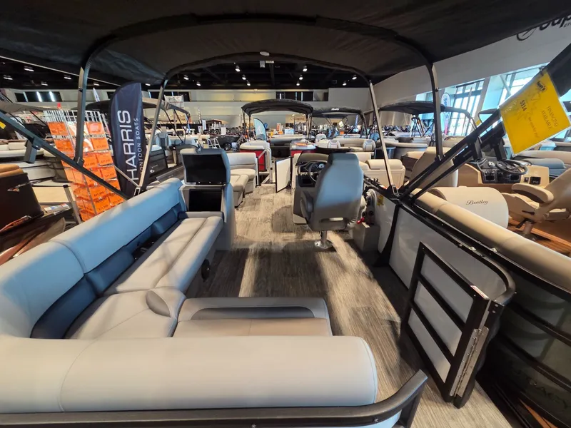 Slide: The Image of Interior of Bentley Pontoons Legacy 200 Cruise XL 2026. - 21