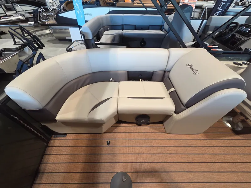 Slide: The Image of Luxurious seating in Bentley Pontoons Legacy 200 Navigator 2026. - 16