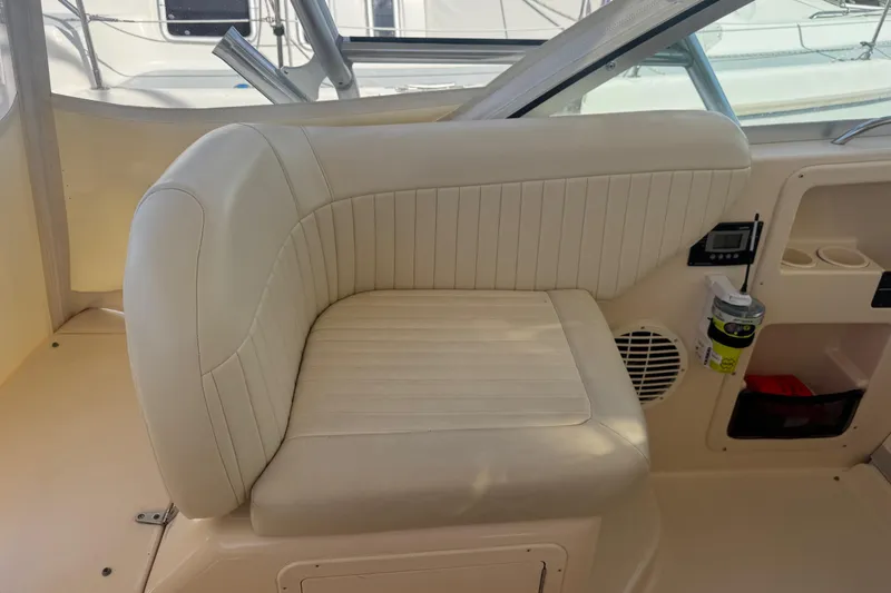 Slide: The Image of 2007 Grady-White Express 360 boat interior with cream leather seating. - 33