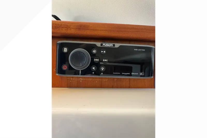 Slide: The Image of Fusion MS-UD750 stereo system on 2007 Grady-White Express 360 boat. - 47