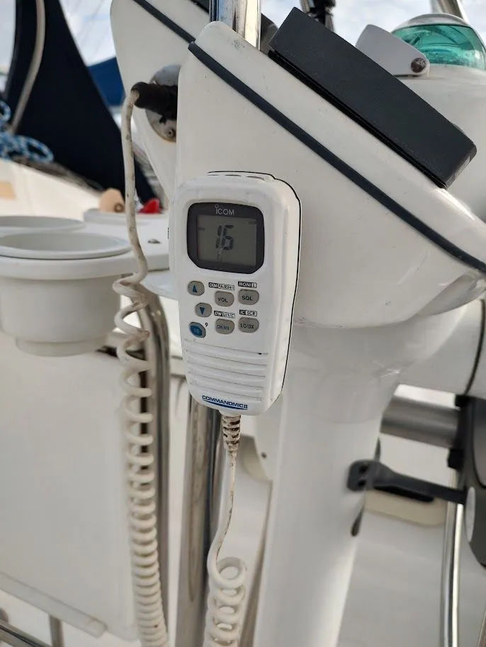 Slide: The Image of Hunter 33 2004 - 22