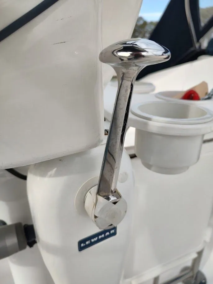 Slide: The Image of Hunter 33 2004 - 23