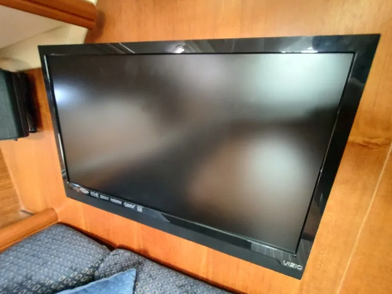 Slide: The Image of Hunter 33 2004 - 62