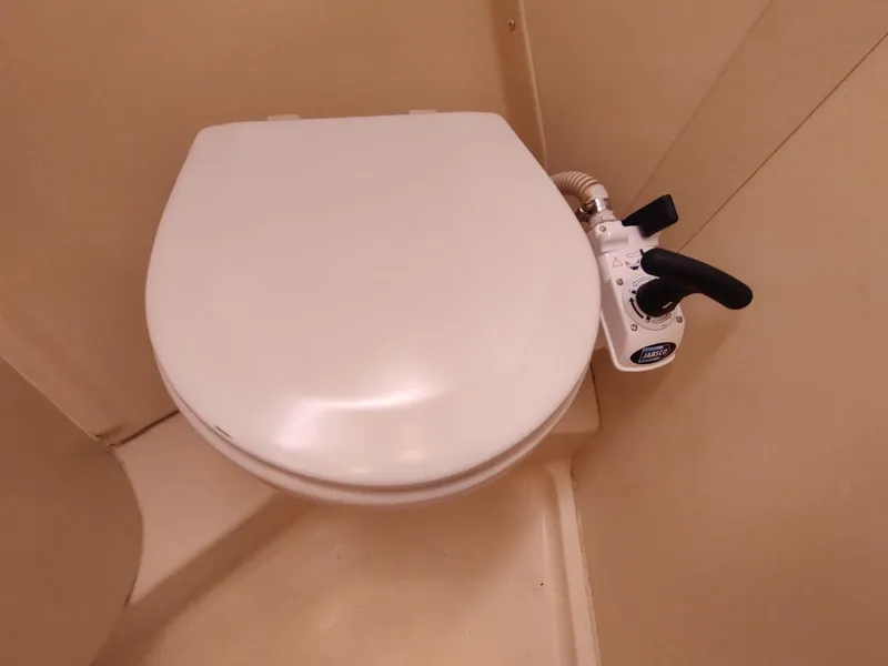 Slide: The Image of Hunter 33 2004 - 71