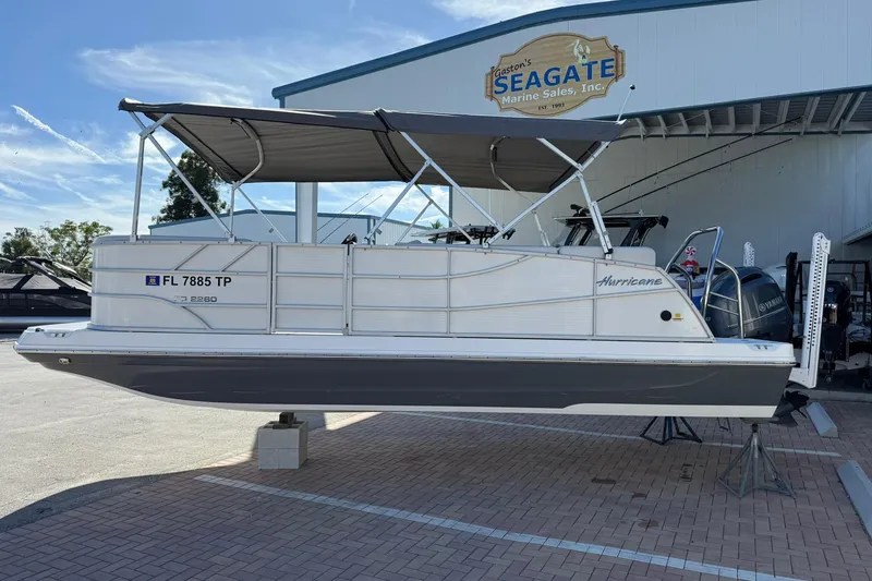 Slide: The Image of 2023 Hurricane FunDeck 2260 RE OB boat displayed at Seagate Marine Sales. - 4