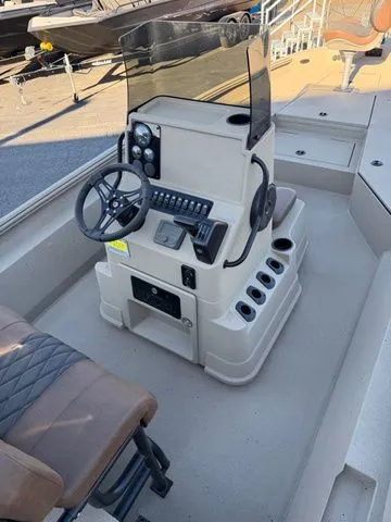 Slide: The Image of Excel 230 Bay Pro Elite 2026 - 10