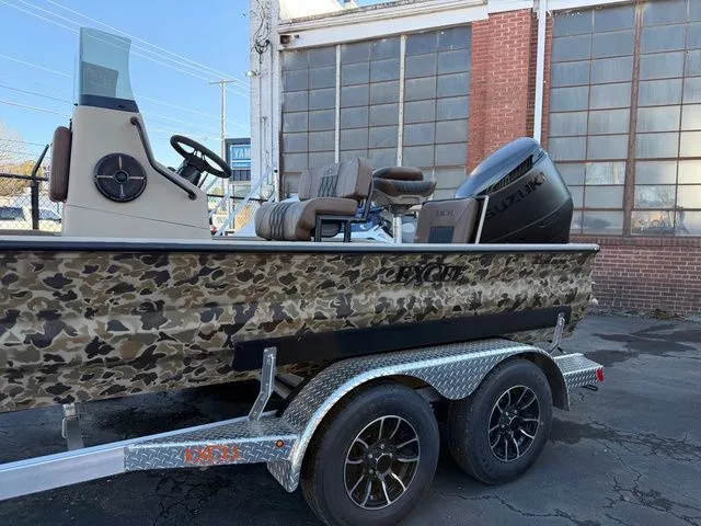 Slide: The Image of Excel 230 Bay Pro Elite 2026 - 3