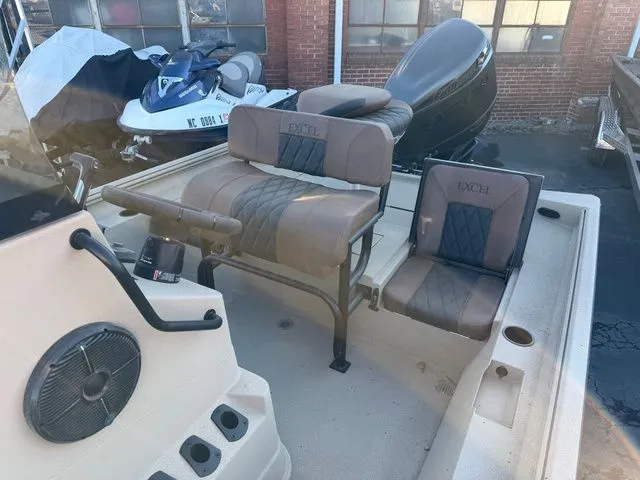 Slide: The Image of Excel 230 Bay Pro Elite 2026 - 7