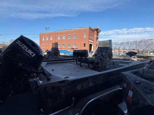 Slide: The Image of Excel 220 Bay Pro Elite 2026 - 9