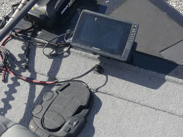 Slide: The Image of Tracker Bass Tracker Classic XL 2023 - 11