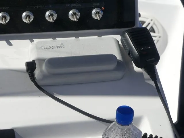 Slide: The Image of Sportsman Masters 227 Bay Boat 2020 - 23