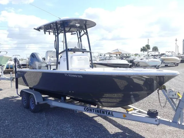 Slide: The Image of Sportsman Masters 227 Bay Boat 2020 - 3