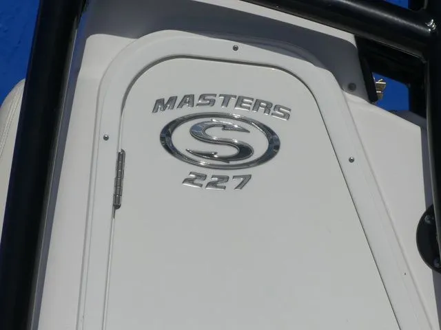 Slide: The Image of Sportsman Masters 227 Bay Boat 2020 - 9