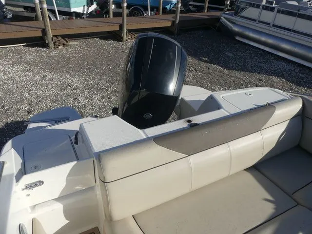 Slide: The Image of Bayliner 190 Deck Boat 2017 - 16