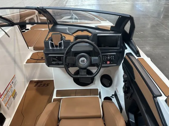 Slide: The Image of Axis Wake Research T235 2026 - 14