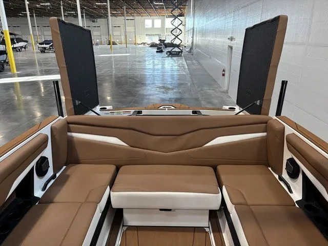 Slide: The Image of Axis Wake Research T235 2026 - 21