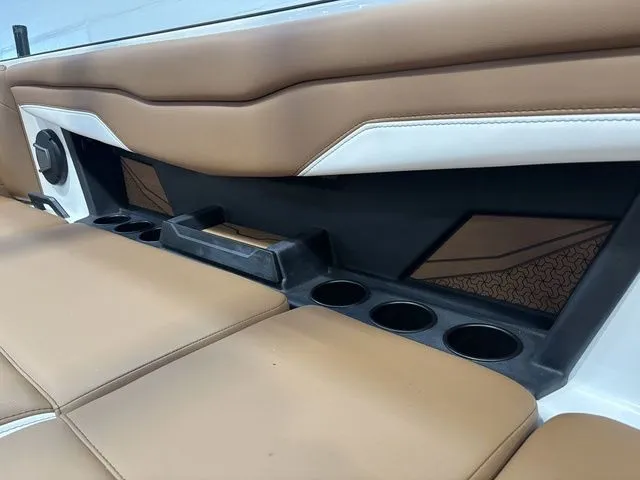 Slide: The Image of Axis Wake Research T235 2026 - 23