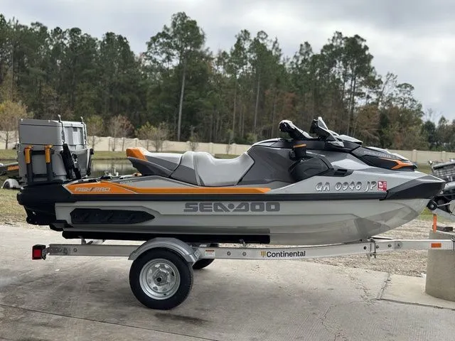 Slide: The Image of Sea-Doo Fish Pro Trophy 170 Ibr, Idf With Audio 2022 - 10