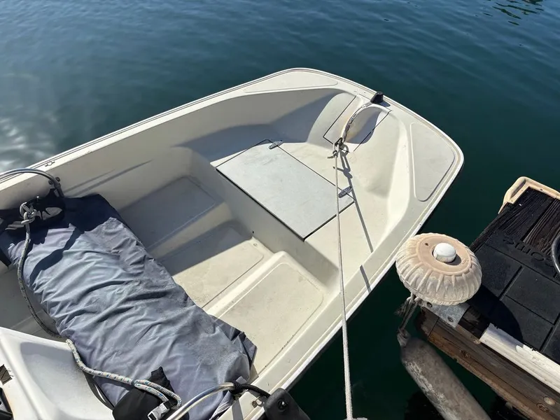 Slide: The Image of Boston Whaler Super Sport Fisher 1981 - 5