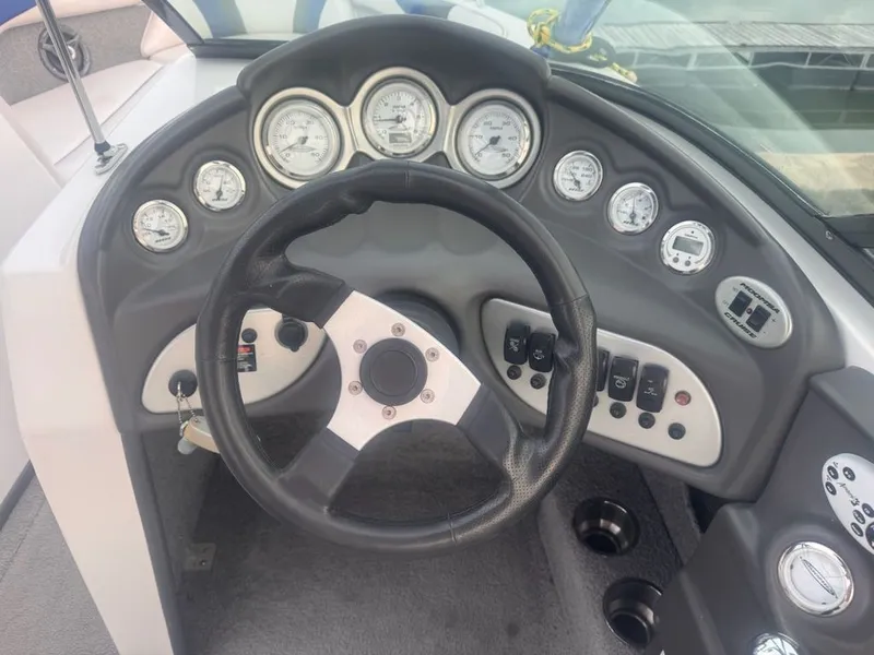 Slide: The Image of Moomba Mobius 2007 - 10