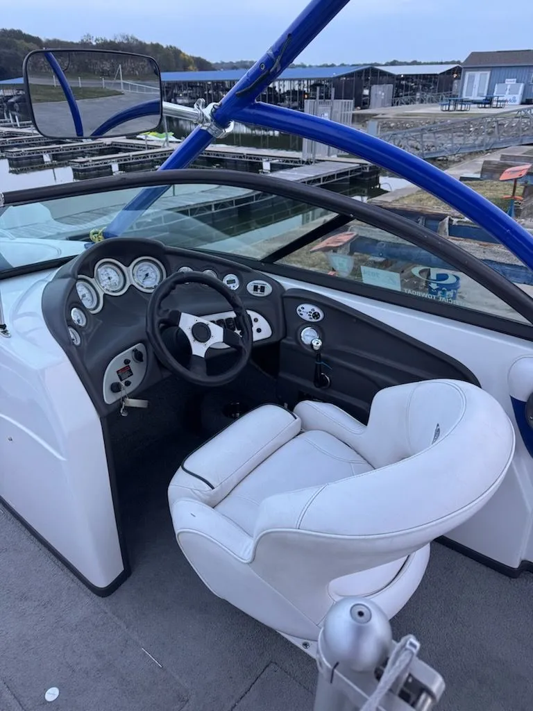 Slide: The Image of Moomba Mobius 2007 - 11