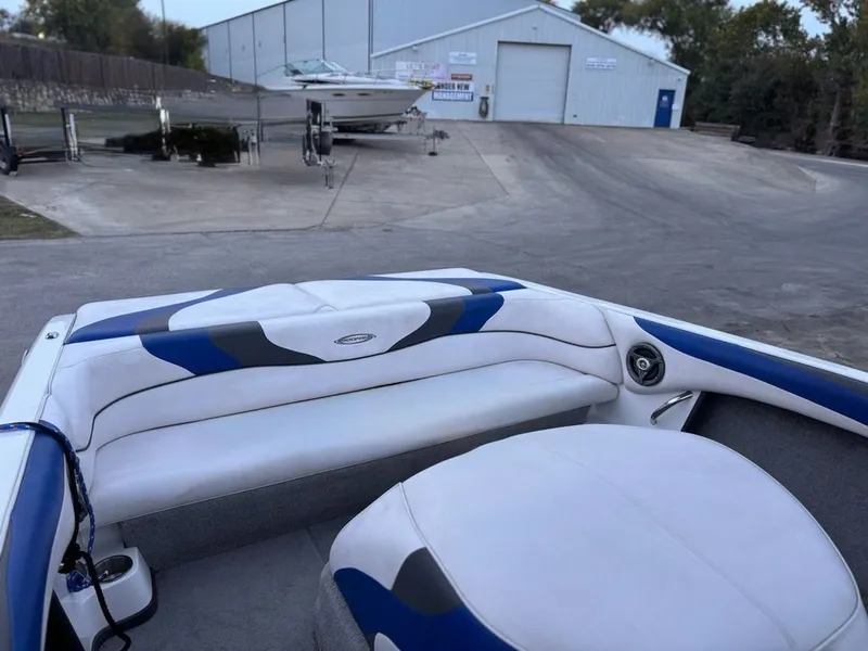 Slide: The Image of Moomba Mobius 2007 - 15