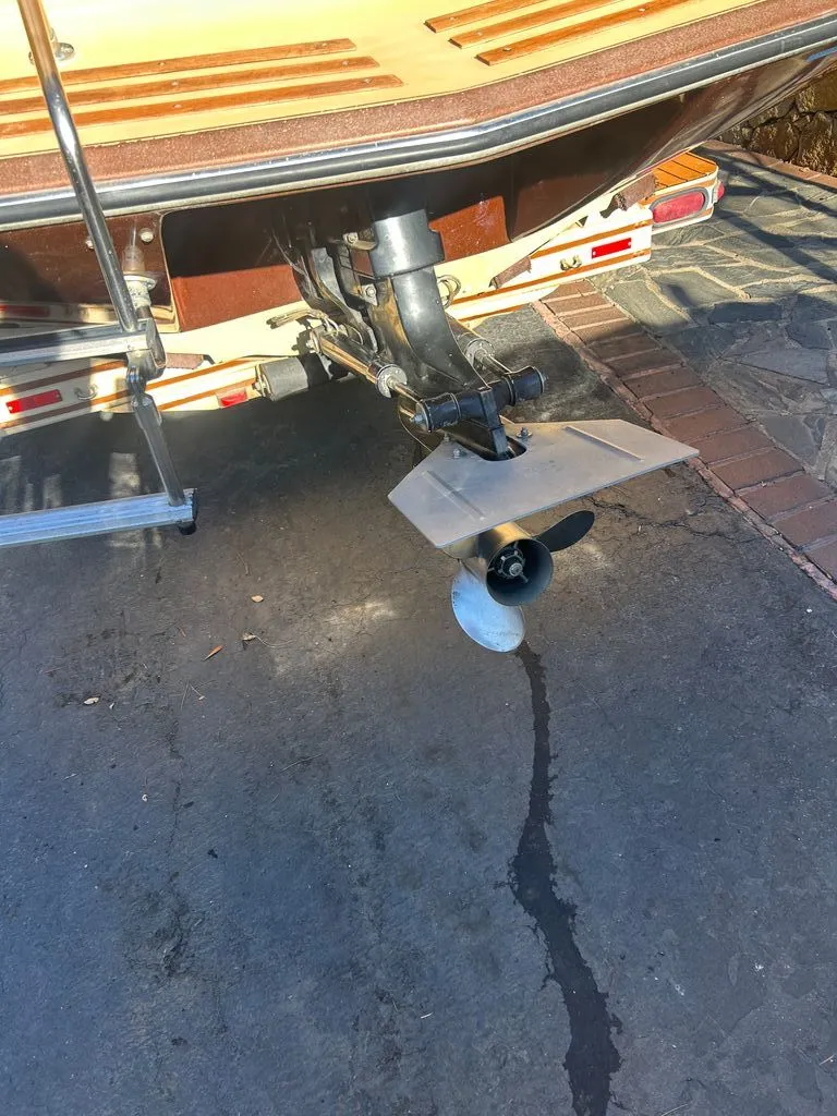 Slide: The Image of Glastron Carlson 1983 - 2