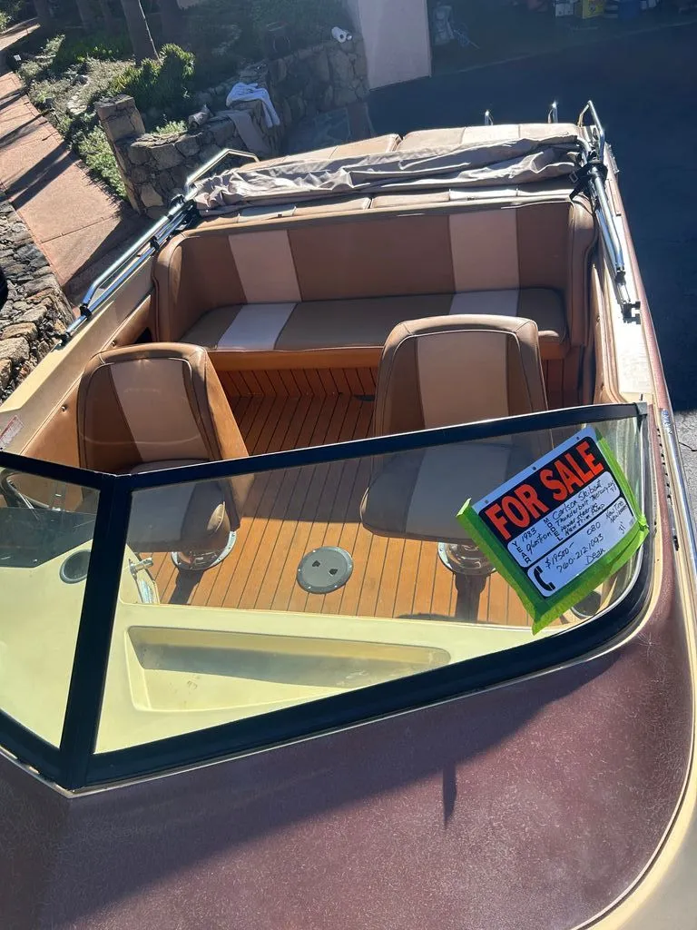 Slide: The Image of Glastron Carlson 1983 - 25