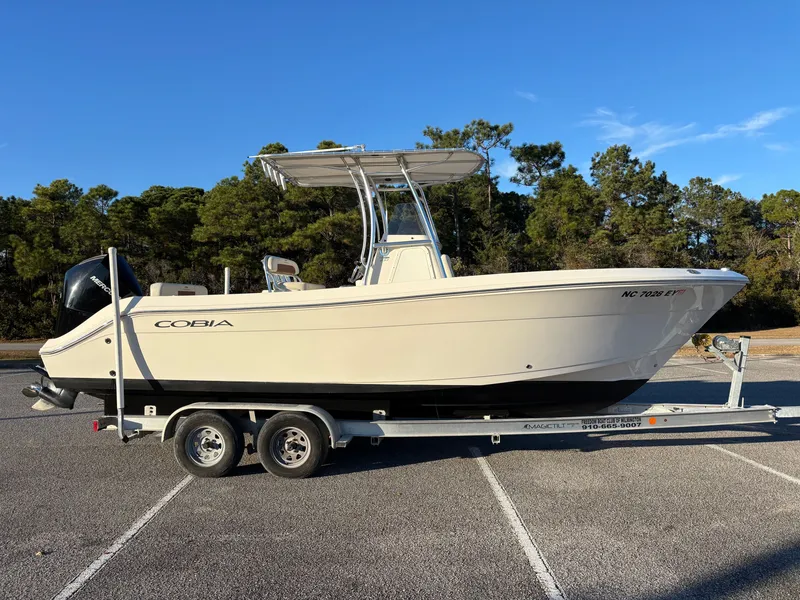 Slide: The Image of Cobia 237 Center Console 2022 - 6