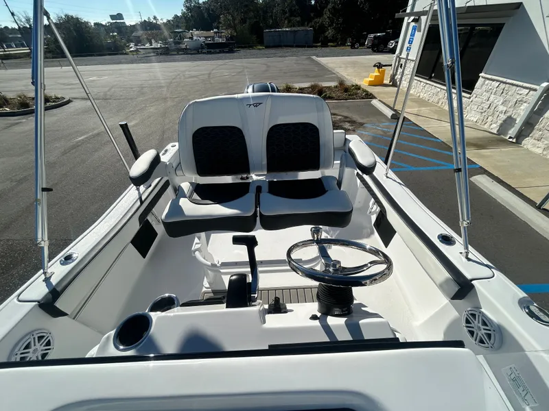 Slide: The Image of Tidewater 198 CC Adventure 2026 - 15