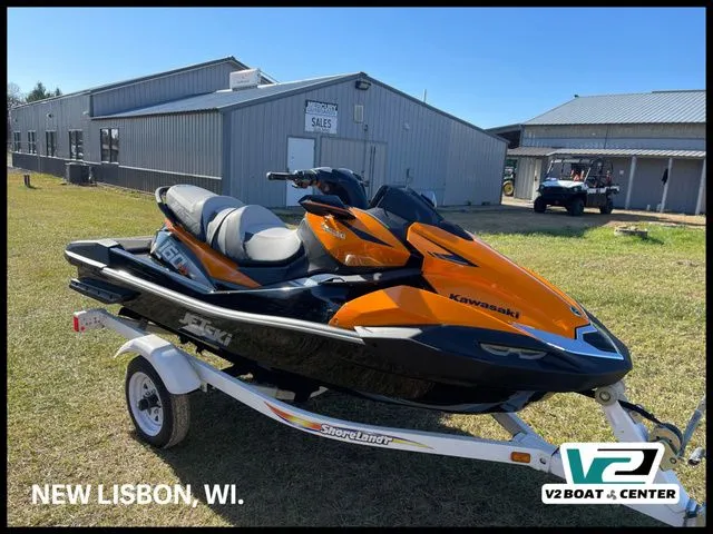 The Image of Kawasaki Jet Ski Ultra® 160LX-S 2024 - 1