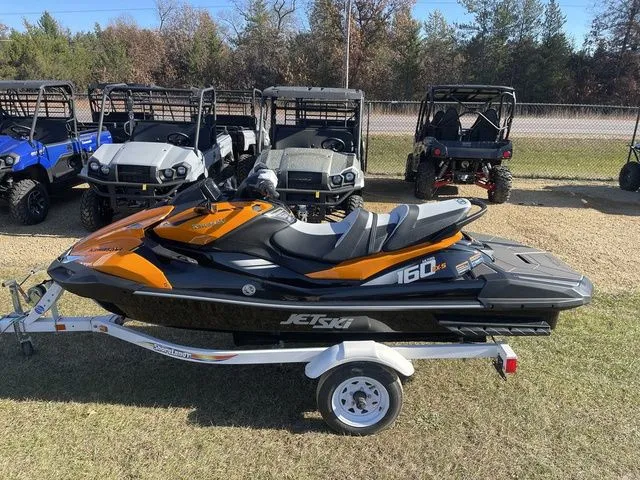 Slide: The Image of Kawasaki Jet Ski Ultra® 160LX-S 2024 - 4