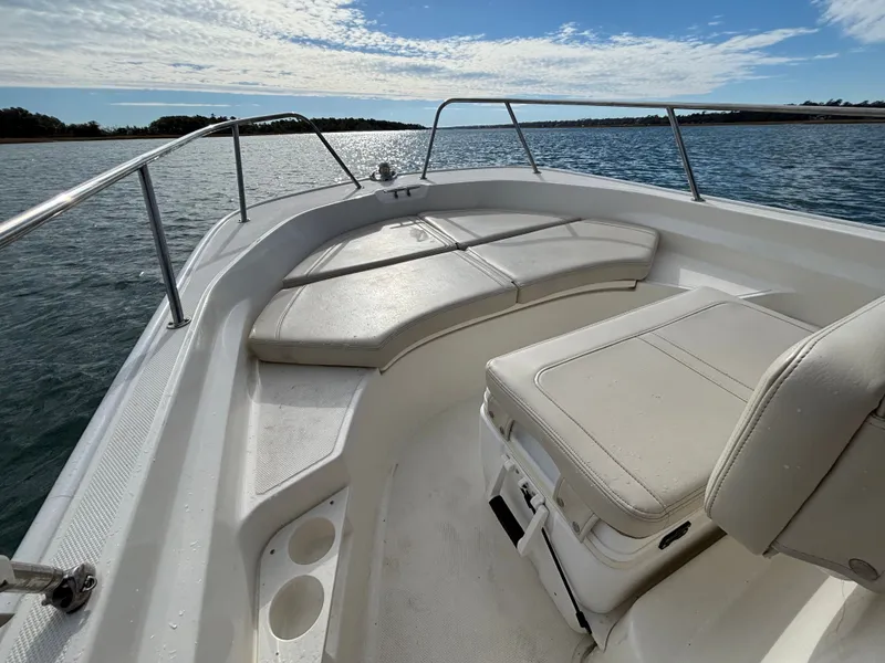 Slide: The Image of Boston Whaler 170 Montauk 2021 - 9