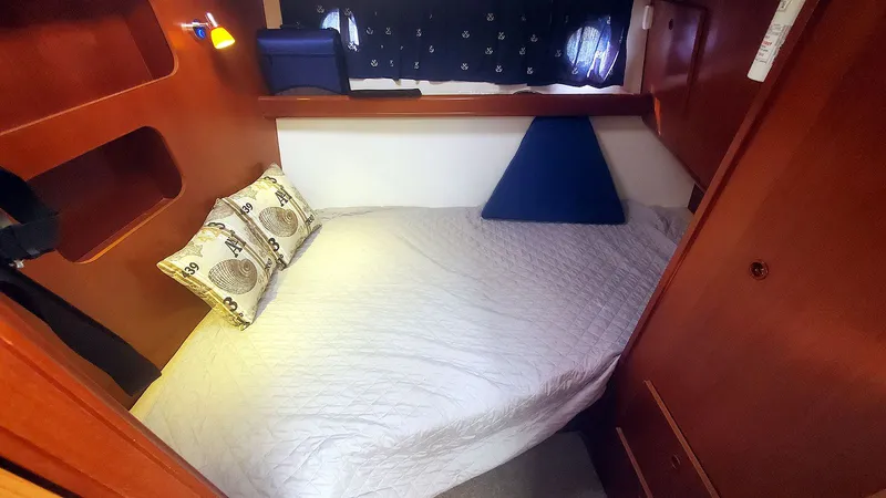 Slide: The Image of Guest Stateroom Starboard - 24